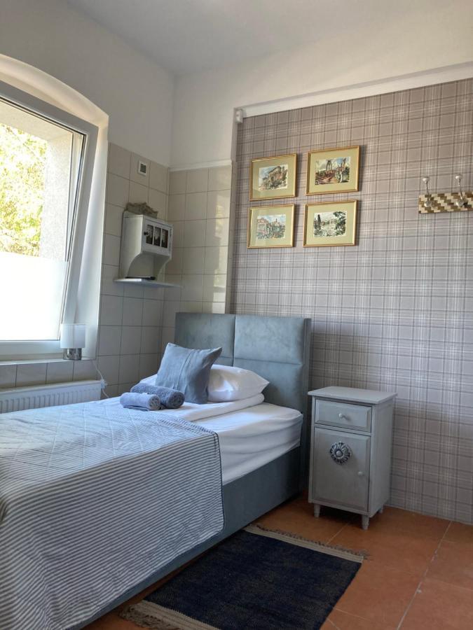 Villa Italiana Pokoje Z Prywatnymi Lazienkami & Odnowa Biologiczna Gdynia Ngoại thất bức ảnh