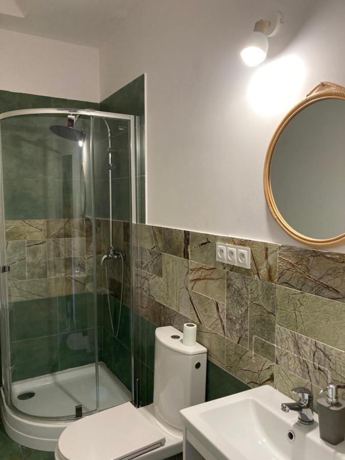 Villa Italiana Pokoje Z Prywatnymi Lazienkami & Odnowa Biologiczna Gdynia Ngoại thất bức ảnh