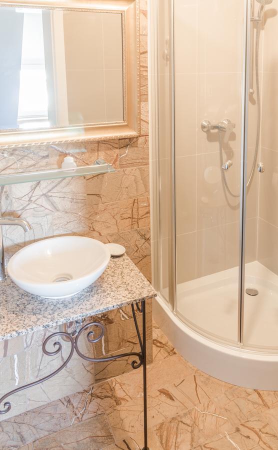 Villa Italiana Pokoje Z Prywatnymi Lazienkami & Odnowa Biologiczna Gdynia Ngoại thất bức ảnh